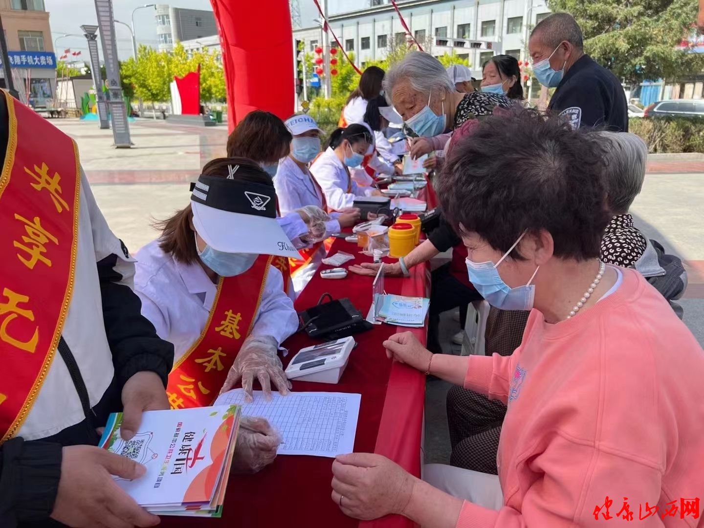 大同市云州区人民医院开展“世界无烟日”主题宣传活动